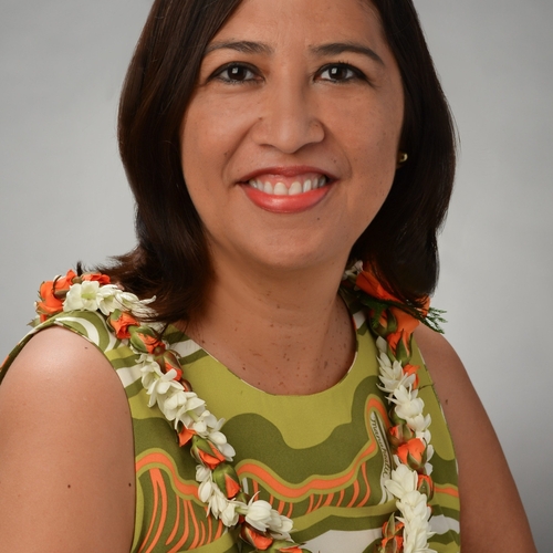 Esther Kiaʻāina